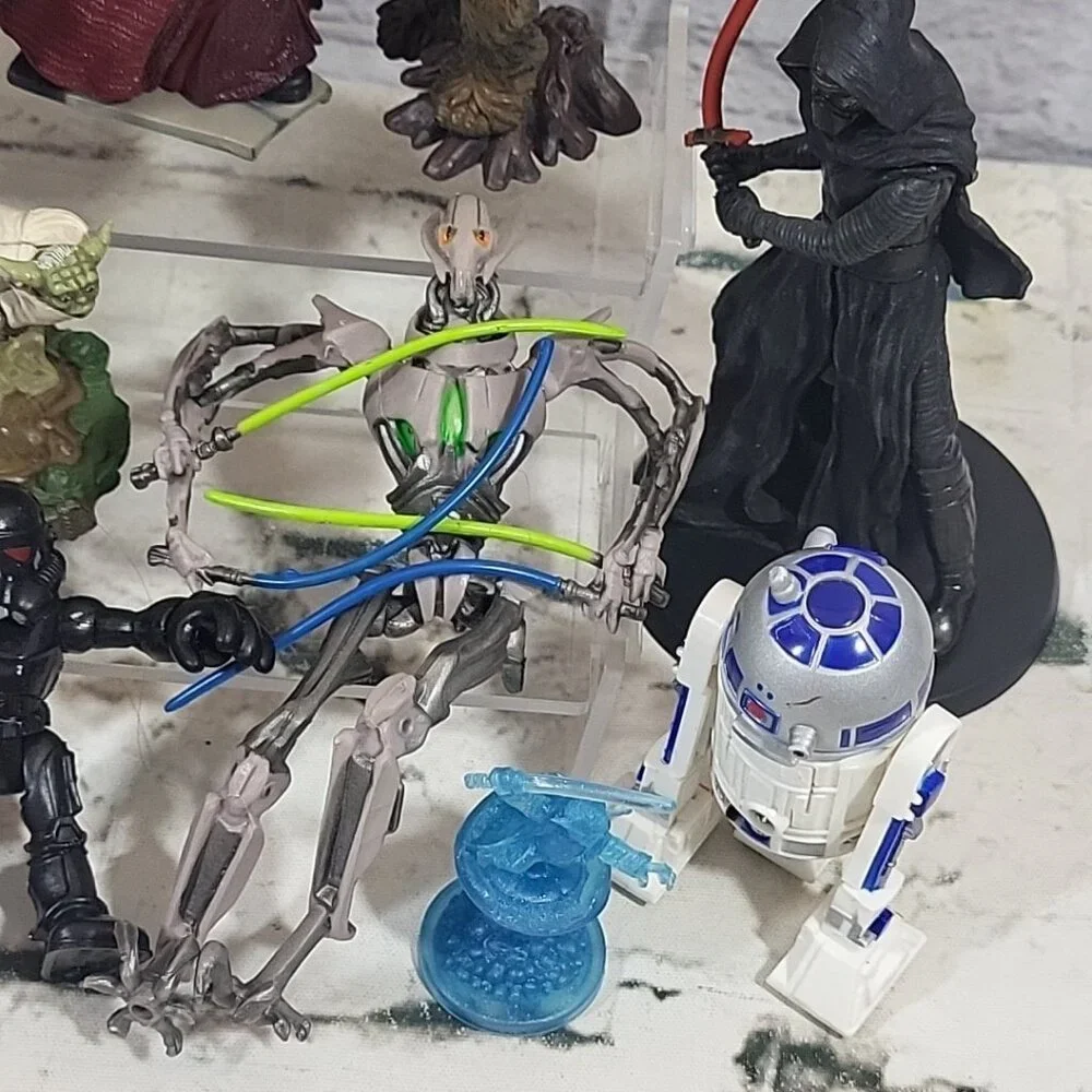 Star Wars Action‎ Figures Large Lot Assorted Characters Movies R2D2 Luke Chewy